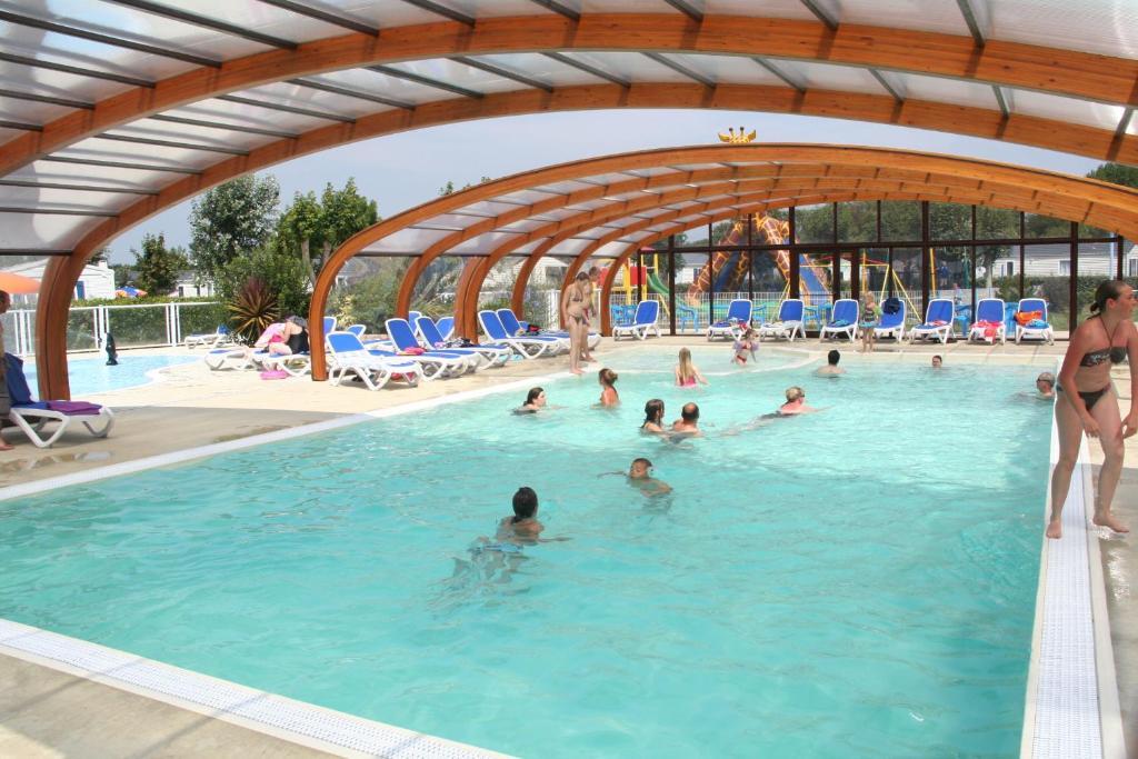 Camping Les Genets Otel Penmarcʼh Dış mekan fotoğraf